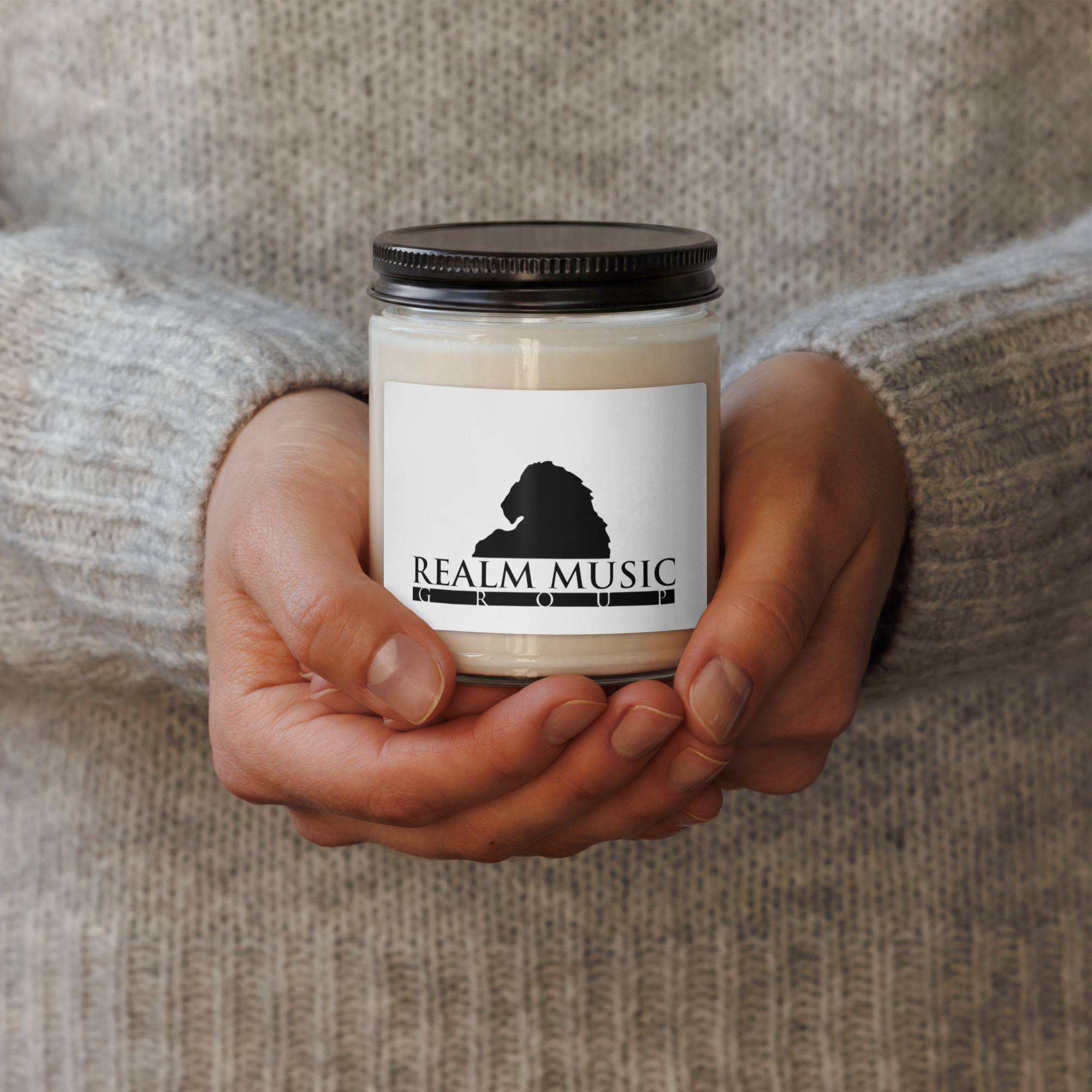 Scented soy candle